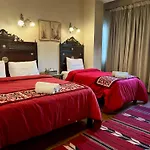 Authentic Arabesque 4Br Apt In Downtown - Mint Stays 36