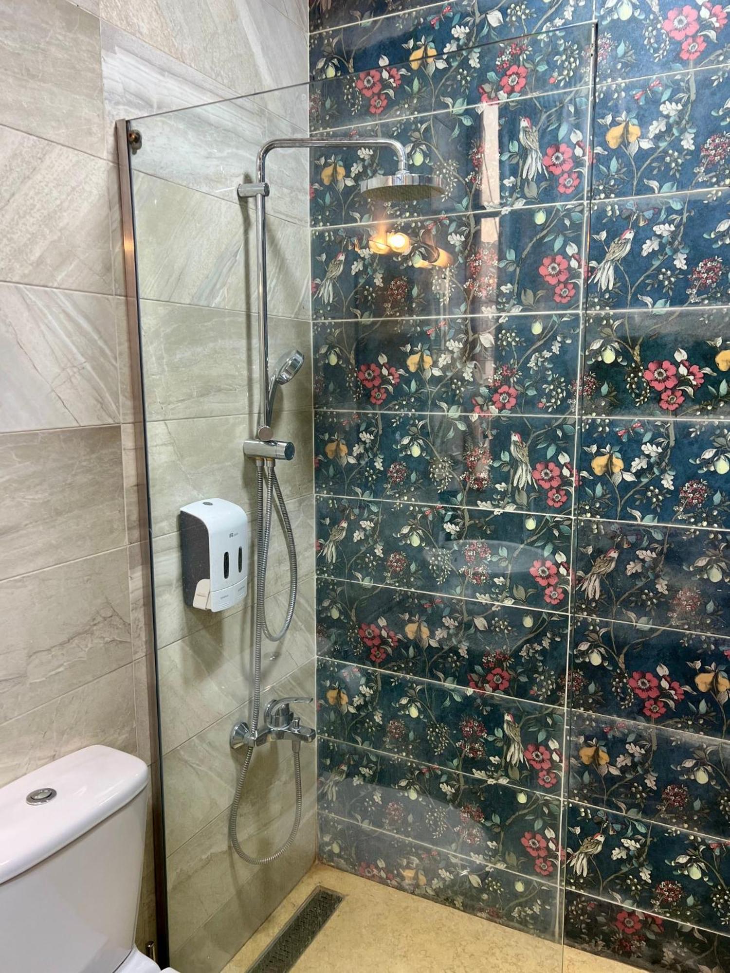 Authentic Arabesque 4br In Downtown - Mint 36 Cairo